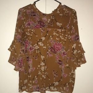 MONTEAU blouse, soft and comfortable